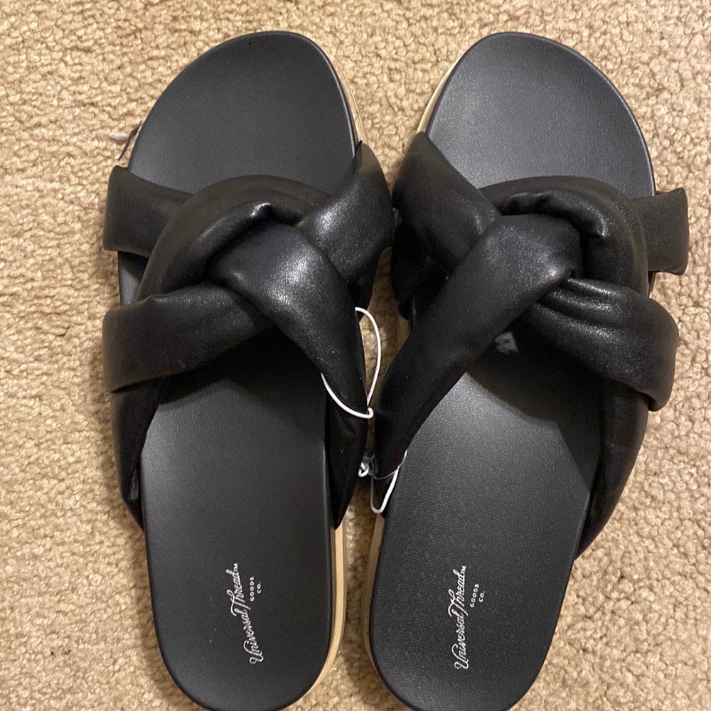 Black Sandal